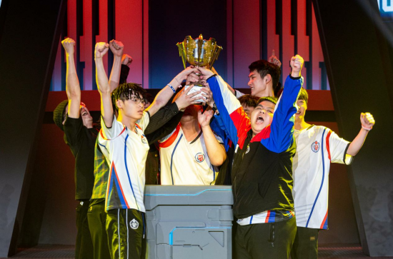 2025年全球PC出货量实现4.4%增长的背后原因